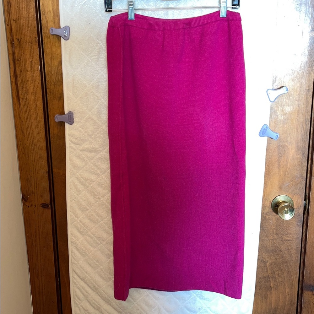 Adrienne Vittadini Vintage Fuchsia Wool Midi Skirt